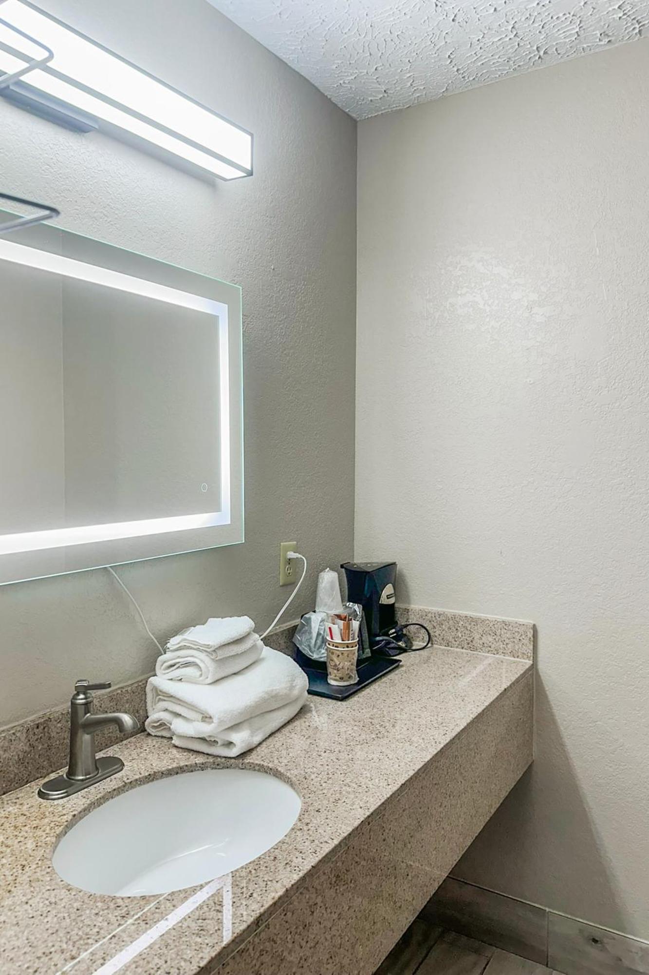 Regal Inn Guntersville By Oyo Hwy 431 Ngoại thất bức ảnh