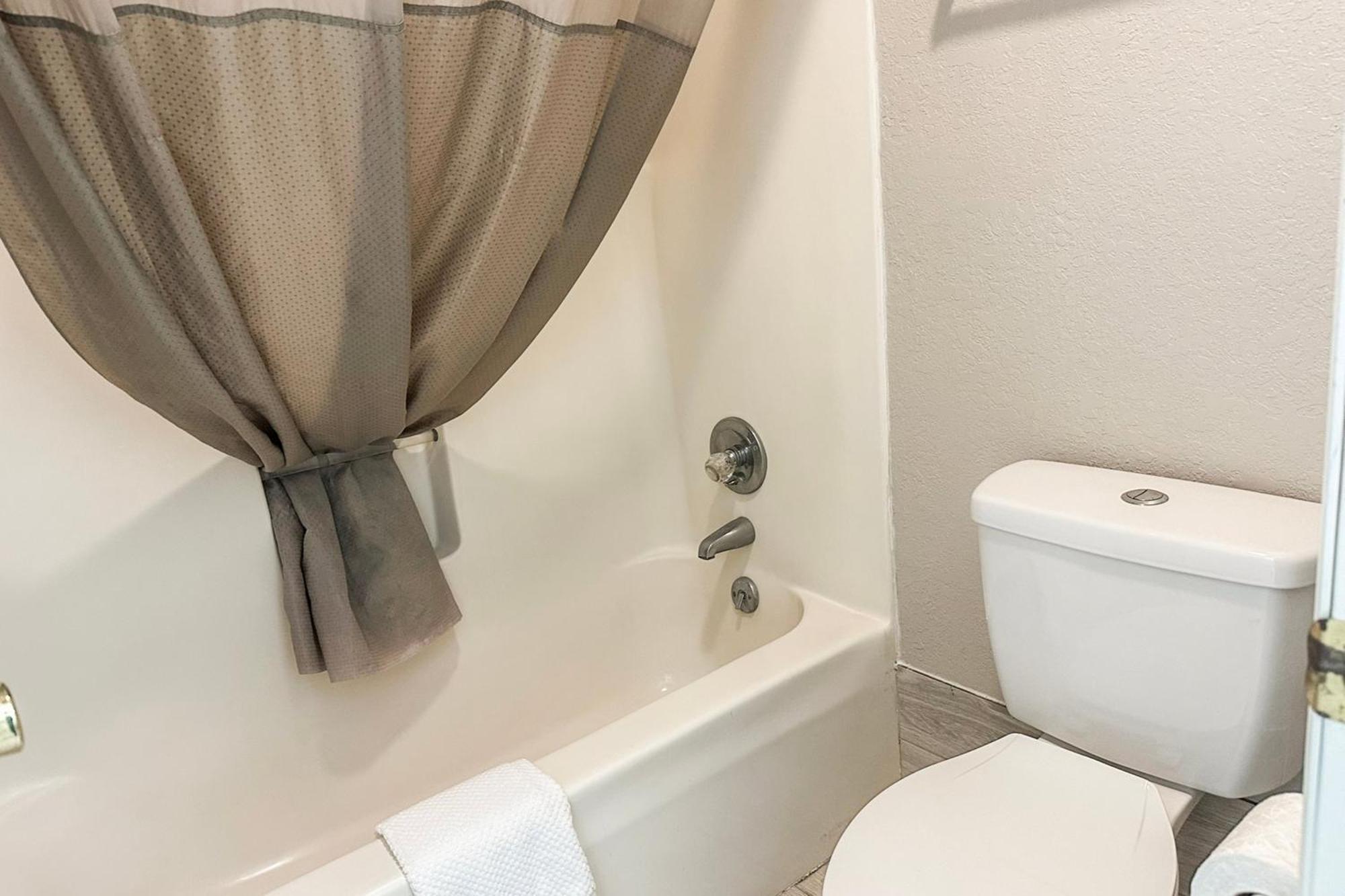Regal Inn Guntersville By Oyo Hwy 431 Ngoại thất bức ảnh