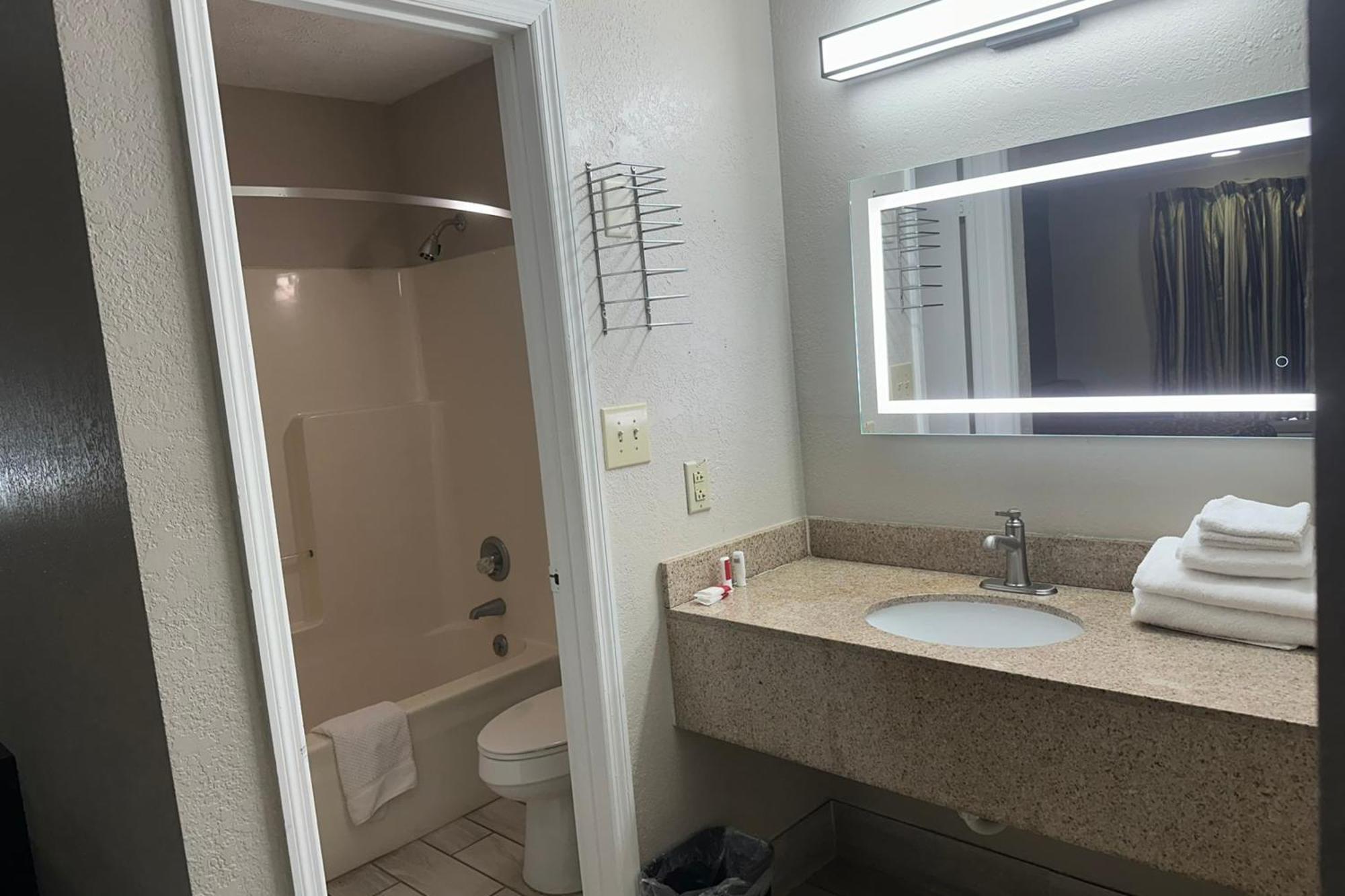 Regal Inn Guntersville By Oyo Hwy 431 Ngoại thất bức ảnh