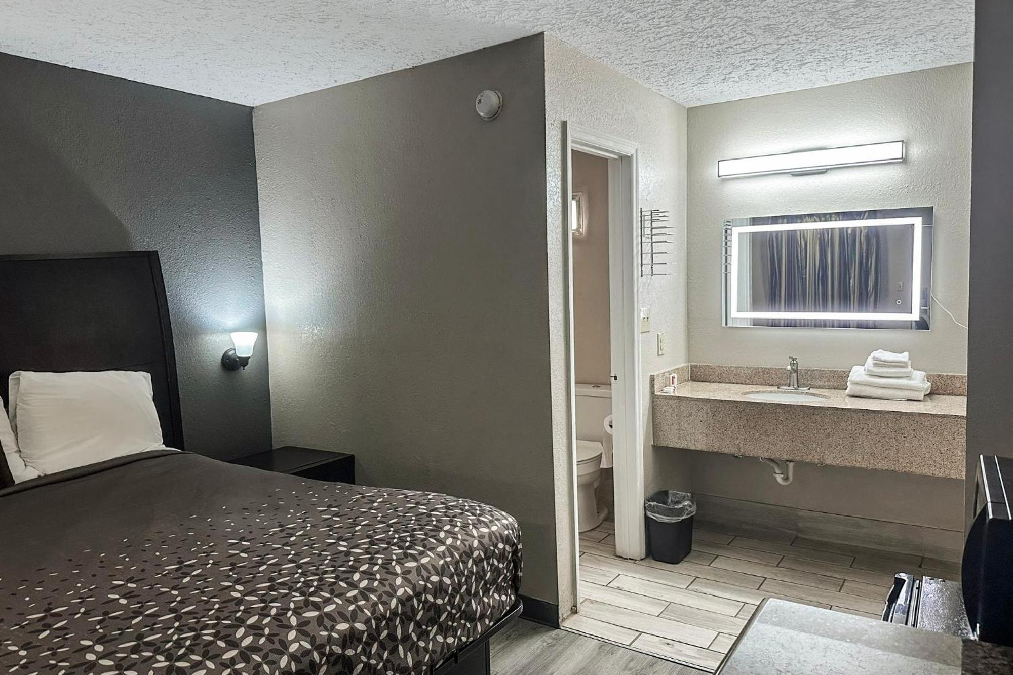 Regal Inn Guntersville By Oyo Hwy 431 Ngoại thất bức ảnh