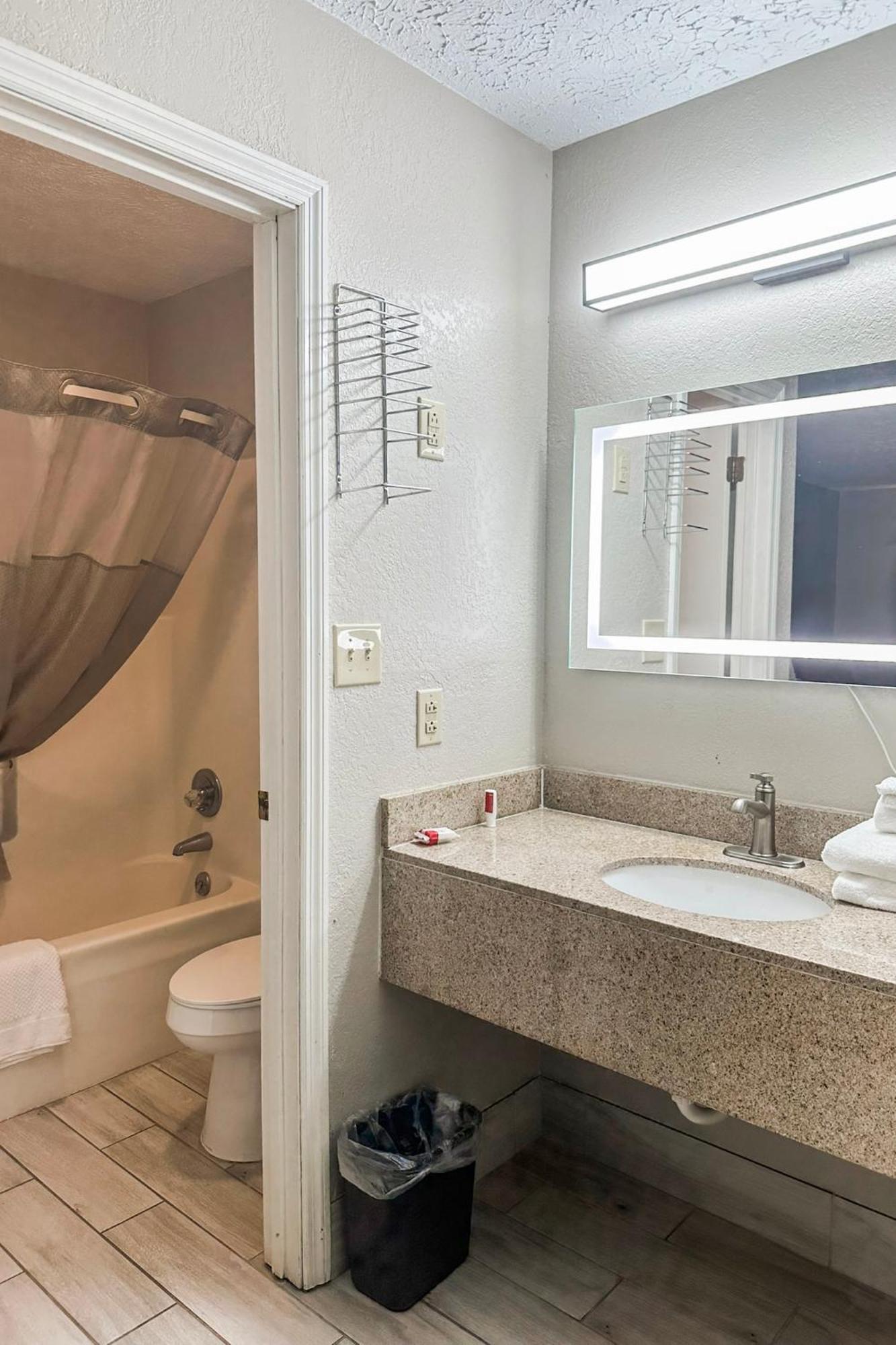 Regal Inn Guntersville By Oyo Hwy 431 Ngoại thất bức ảnh