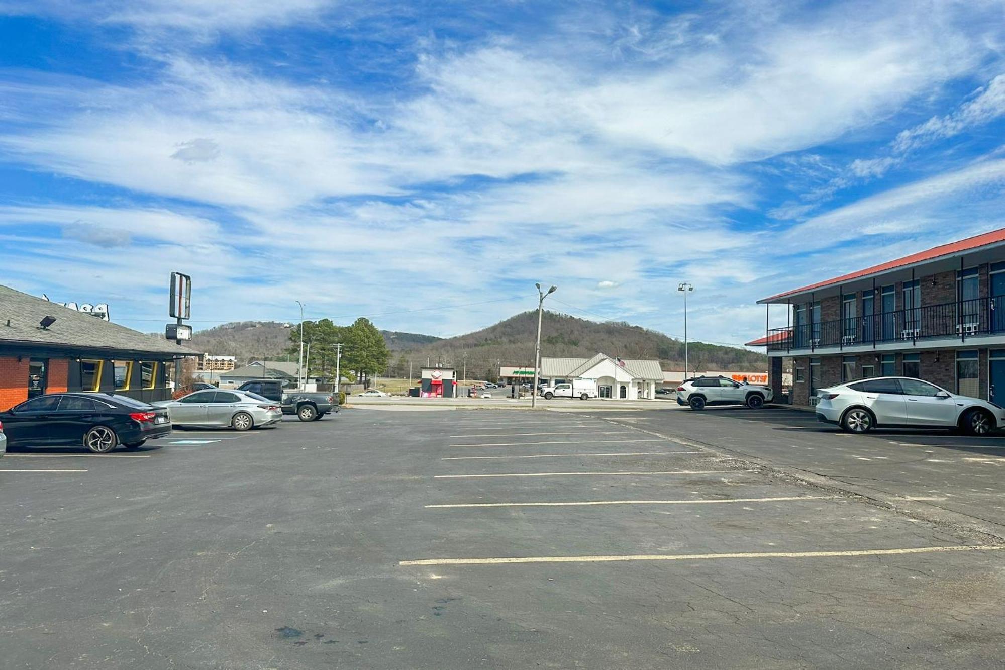Regal Inn Guntersville By Oyo Hwy 431 Ngoại thất bức ảnh